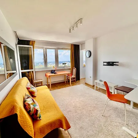 Orange 3 Fast Wifi 1gbs 85'tv Netflix Hbo Disney+ Skyshowmax Apartament Warszawa