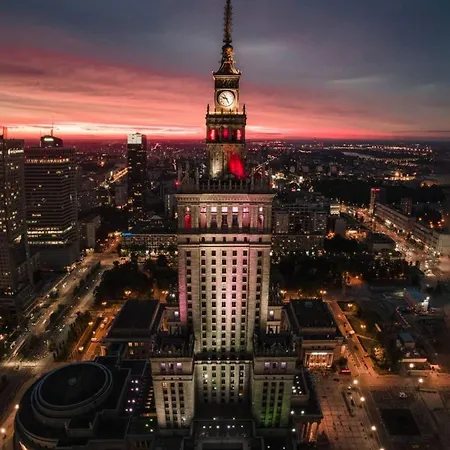 Orange 3 Fast Wifi 1gbs 85'tv Netflix Hbo Disney+ Skyshowmax Appartement Varsovie